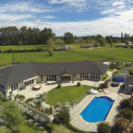 Grasslands Bed & Breakfast Cambridge Bagian luar foto