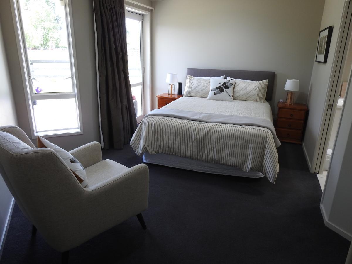 Grasslands Bed & Breakfast Cambridge Bagian luar foto